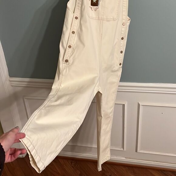 Women’s Small cute neutral overalls creamy beige - Picture 7 of 13
